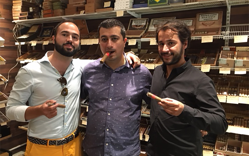 From left to right, Srecko Pavicevic, Gothenburg tobacconist and David Gonzalez.